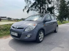 Xe đẹp, bản đủ, trang bị full option tiện nghi