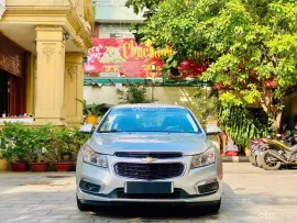 Cruze bạc số sàn siêu bền bỉ
