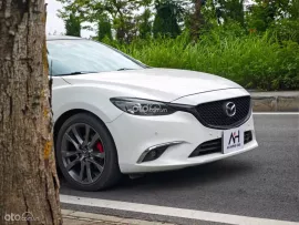 Xe đẹp form mới, chủ đi giữ gìn