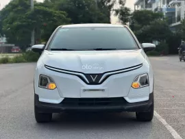 Siêu lướt 20.000 km, barn plus trang bị full option