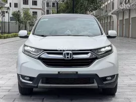 Xe chủ đi giữ, nội thất và chất xe vẫn còn đẹp