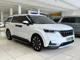 Xe zin nguyên bản theo hãng