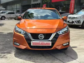 Xe sedan đẹp, nội thất như mới, giá hợp lý