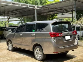 Xe tư nhân ko taxi dịch vụ