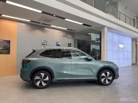 Ưu đãi giá xe trực tiếp, tặng phụ kiện hãng