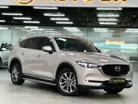 SUV cao cấp, đầy đủ tiện nghi hiện đại