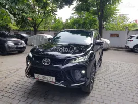 Toyota Fortuner Legender 2.4L 4x2 AT 2022
