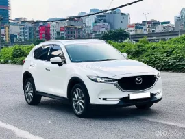 Xe gia đình ít sử dụng, trang bị hiện đại