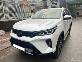 Xe 1 chủ sử dụng biển sài gòn, options lên nhiều dã man