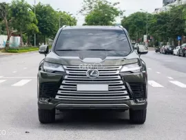 Siêu lướt 4000km như xe mới