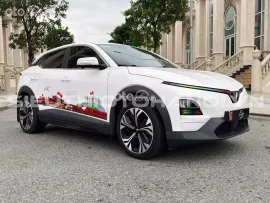 Xe zin nguyên bản theo hãng