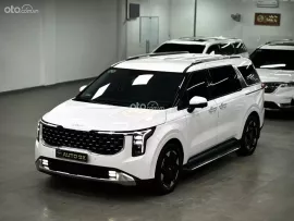 Xe gia đình lý tưởng, đầy đủ option hiện đại