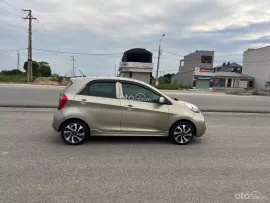 Xe tư nhân một chủ từ mới. Xe còn rất mới, odo 8 vạn. Máy số keo chỉ zin tuyệt