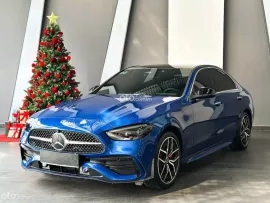 SUV của Mẹc mới đi 2 vạn siêu đẹp