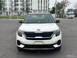 Chạy 4 vạn, lốp theo xe, đã lên rất nhiều đồ chơi