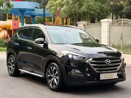 SUV 5 chỗ gầm cao, Máy xăng số tự động