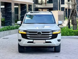 Toyota Lancruiser LC300 2023