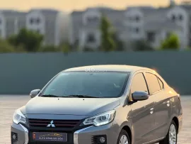 Phiên bản cao cấp, xe Nhập khẩu Thái Lan