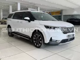 Xe zin nguyên bản theo hãng