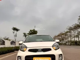 Xe màu trắng cực đẹp, giá tốt liên hệ em