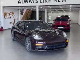 Porsche Panamera model 2022 cực đẹp