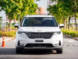 Kia Carnival 2.2D Signature 2022