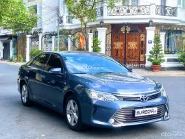 Xe sedan cao cấp bản Full Option