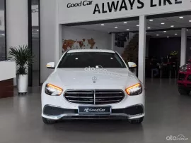 Mercedes E200 Exclusive V1 2022 trắng nâu cực đẹp