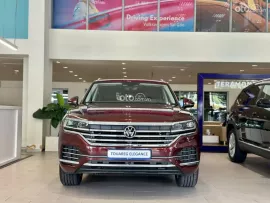 Giá xe Touareg tháng 5/2026 Tặng phiếu xăng sử dụng 1 năm khi mua xe