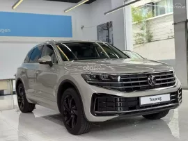 Phiên bản highline khuyến mãi tháng 5/2026 ưu đãi 2 năm bảo hiểm thân xe + 3 năm bảo dưỡng
