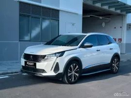 SUV Châu Âu sang trọng, đầy đủ tiện nghi