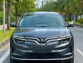 Màu xám sang trọng tại Long Biên