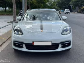 Porsche Panamera 4 Executive 2020