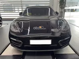 Porsche Panamera 2021