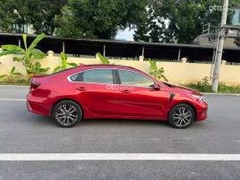 Xe còn rất mới, zin hết. Không lỗi nhỏ. Nội ngoại thất bao phê. Màn hình zestech,
