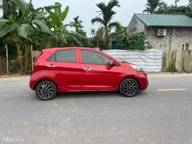 Xe tư nhân 1 chủ từ mới. Đẹp tắt nắng, zin hết, chất lừ Nội ngoại thất tươi mới Không bàn