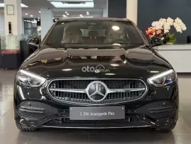 Mercedes C200 Avantgarde sx 2025 Xe mới tinh