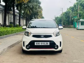 Si AT 2015 – Trắng đẹp, giá chỉ 209 triệu