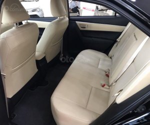 Đánh giá xe Toyota Corolla Altis 2019: Thiết kế hàng ghế sau Đánh giá xe Toyota Corolla Altis 2019: Thiết kế hàng ghế sau 1