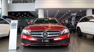 Trọn bộ ảnh chi tiết xe Mercedes-Benz E 180 2020 vừa cập bến đại lý tại Việt Nam
