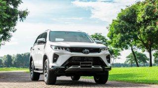 Thông số kỹ thuật Toyota Fortuner 2021 nâng cấp mới tại Việt Nam