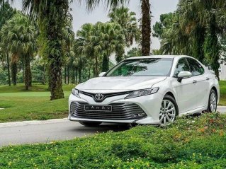 Toyota Hà Nội - Toyota Camry khuyến mại cực shock, giảm giá tiền mặt, chào hè giảm giá sốc