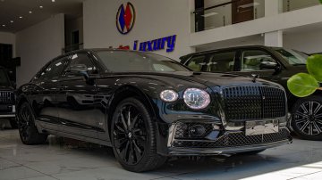 Ngắm chi tiết 'hàng hiếm' Bentley Flying Spur Black Edition tại Việt Nam