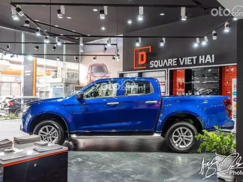 Giá xe Isuzu D-Max 2021 mới.