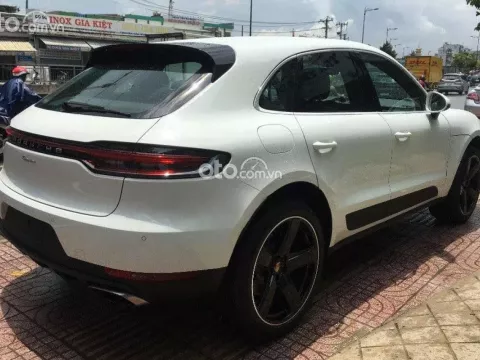 Ưu nhược điểm xe Porsche Macan 2020.
