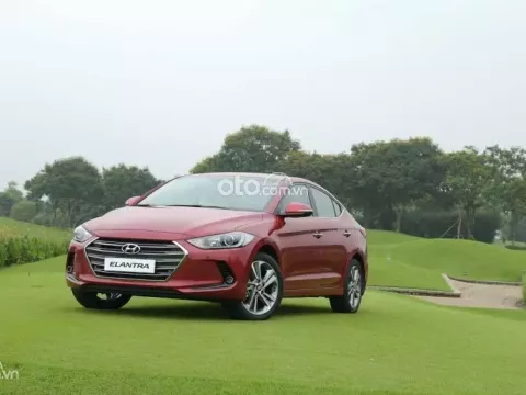 Những lưu ý khi mua xe Hyundai Elantra 2019 cũ 1