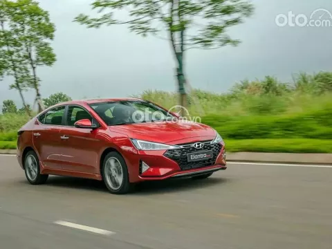 nên mua Hyundai Elantra 2020 nên mua Hyundai Elantra 2020.