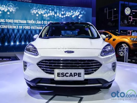 Giới thiệu về xe Ford Escape.