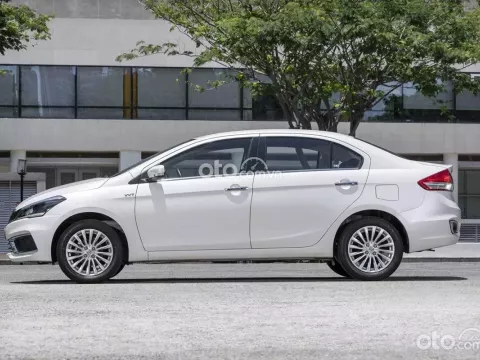 Giá xe Suzuki Ciaz cũ tại Oto.com.vn 1