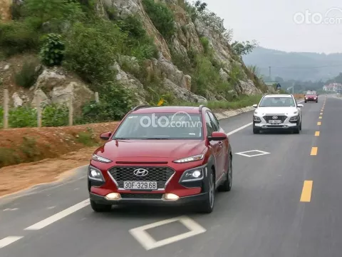 Giá xe Hyundai Kona tại Oto.com.vn 1
